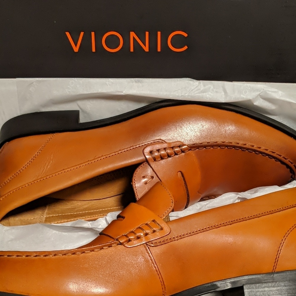 Meet your Posher, Lakoda